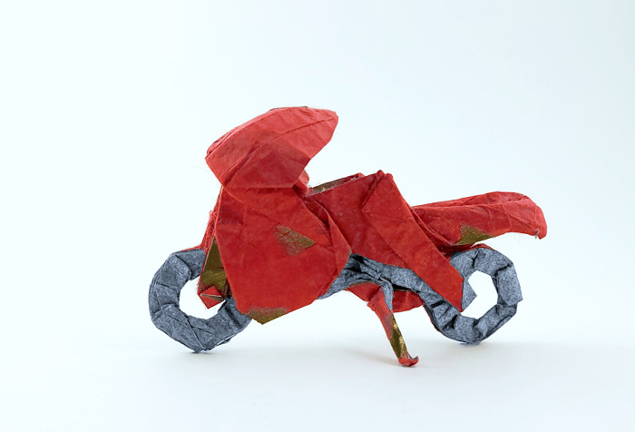 Origami Motorcycle by Issei Yoshino folded by Gilad Aharoni