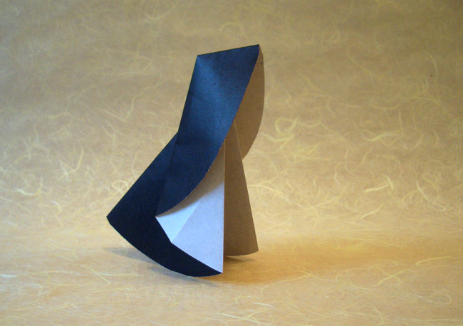 Origami Nun - rocking by Okada Utako folded by Gilad Aharoni