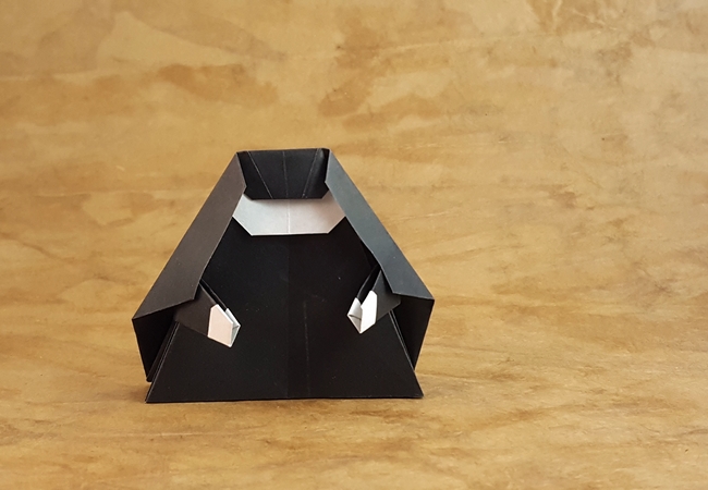 Origami Nun by Niwa Taiko folded by Gilad Aharoni
