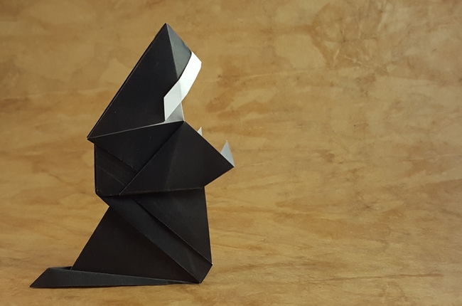 Origami Penitent by Robert Harbin folded by Gilad Aharoni