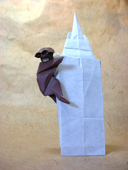 Origami En route to the observatory by Marc Kirschenbaum folded by Gilad Aharoni