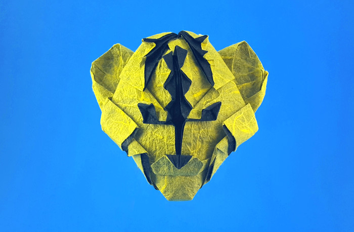 Origami Ocelot mask by Nicolas Gajardo Henriquez folded by Gilad Aharoni