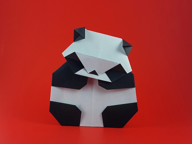 Origami Panda by Takai Hiroaki folded by Gilad Aharoni