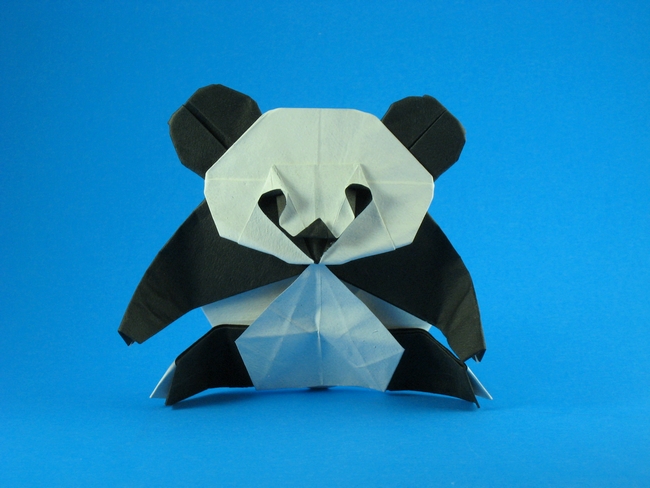 Origami Panda by Quentin Trollip folded by Gilad Aharoni