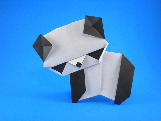 Origami Panda by Makoto Yamaguchi folded by Gilad Aharoni