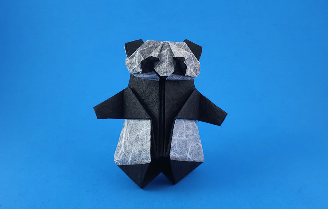 Origami Panda 2022 by Tsuruta Yoshimasa folded by Gilad Aharoni