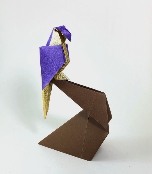 Origami Parrot by Seo Won Seon (Redpaper) folded by Gilad Aharoni