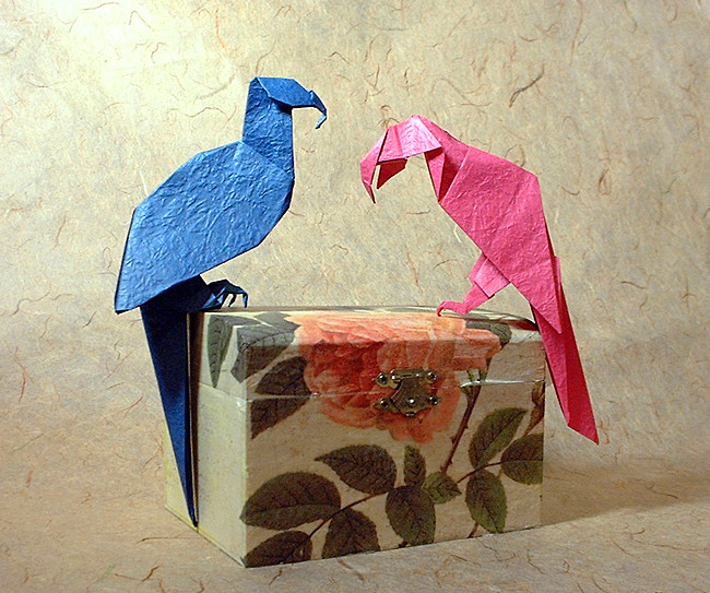 Origami Parrot by Sergio Gonzalez folded by Gilad Aharoni