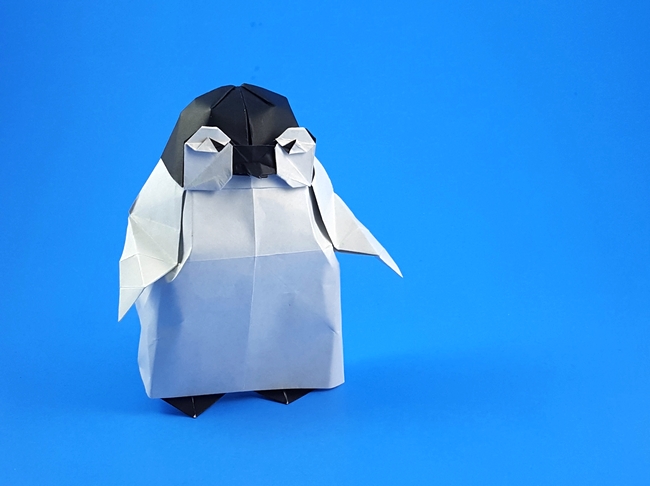 Origami Penguin baby by Yoo Tae Yong folded by Gilad Aharoni