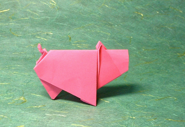 Origami Pig by Eduardo Clemente folded by Gilad Aharoni