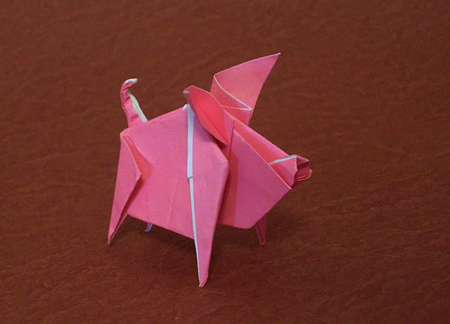 Origami Pig by Nguyen Hung Cuong folded by Gilad Aharoni