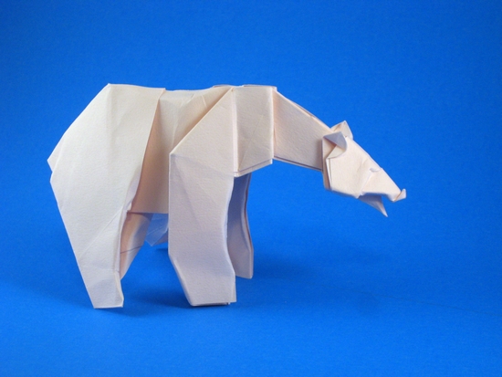 Origami Polar bear by Quentin Trollip folded by Gilad Aharoni