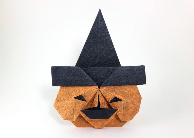Origami Jack-o'-lantern by Sakurai Ryosuke folded by Gilad Aharoni