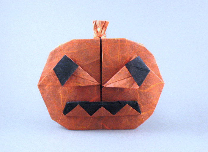 Origami Jack-o'-lantern by Sara Wooden folded by Gilad Aharoni