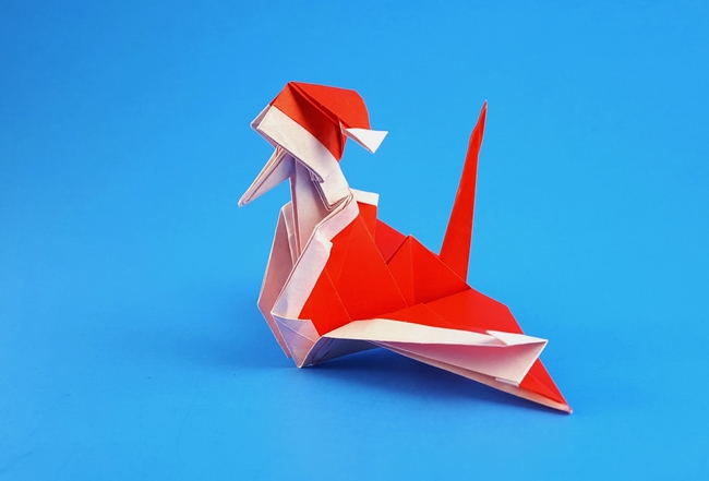 Origami Santa crane by Arisawa Yuga folded by Gilad Aharoni