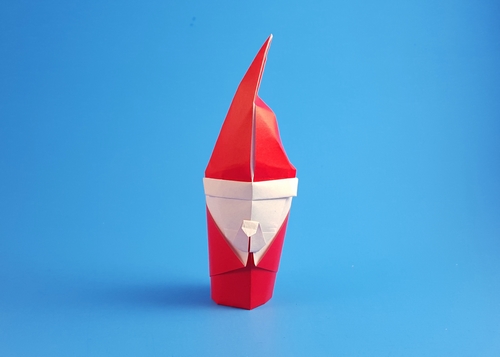 Origami Santa Claus by Cristina Lorimer Givone folded by Gilad Aharoni