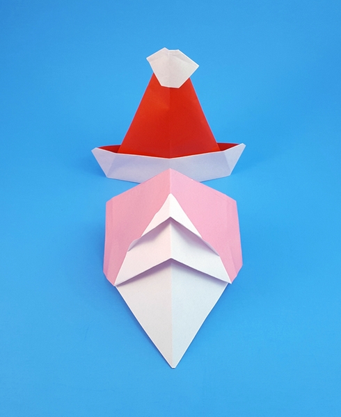 Origami Santa mask by Akira Yoshizawa folded by Gilad Aharoni