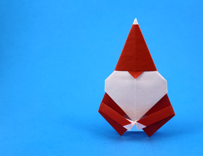 Origami Heart Santa by Beth Johnson folded by Gilad Aharoni