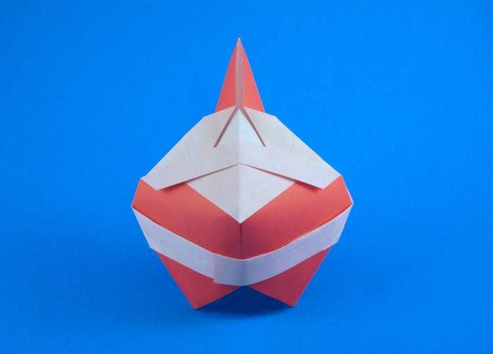 Origami Santa Claus ornament by Hideo Komatsu folded by Gilad Aharoni