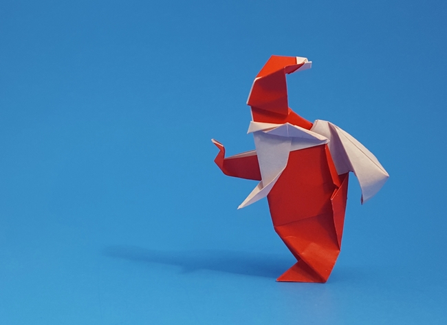 Origami Santa Claus by Luigi Leonardi folded by Gilad Aharoni