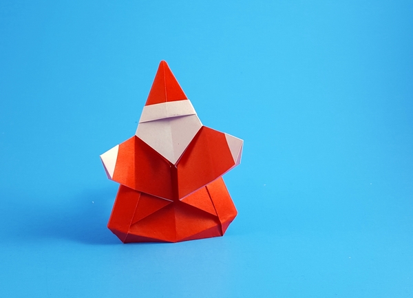 Origami Santa Claus by Matsuno Yukihiko folded by Gilad Aharoni