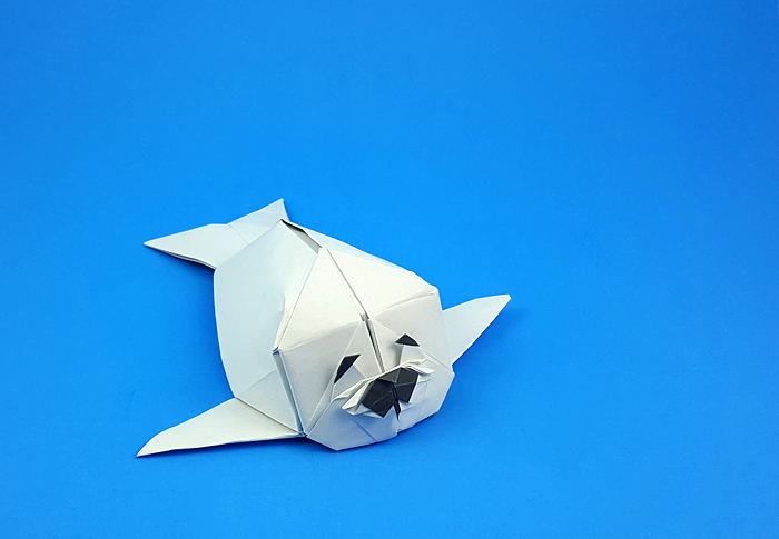 Origami Spotted seal by Inayoshi Hidehisa folded by Gilad Aharoni