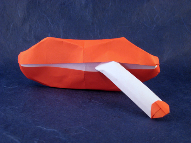 Origami Smoker by Marc Kirschenbaum folded by Gilad Aharoni