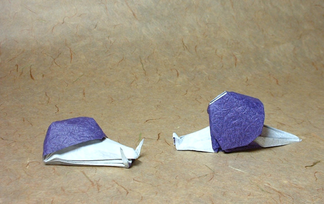 Origami Snail by Alfredo Giunta folded by Gilad Aharoni
