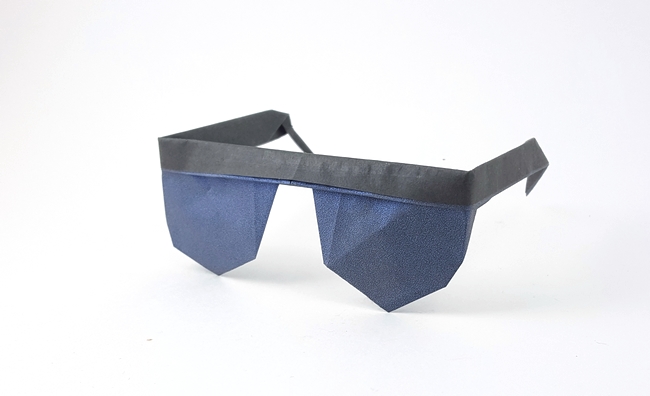 Origami Sunglasses by David Brill folded by Gilad Aharoni