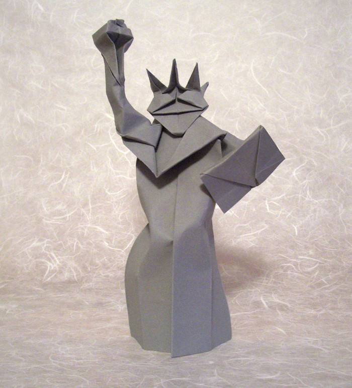 Origami Statue of Liberty by Jodi Fukumoto folded by Gilad Aharoni
