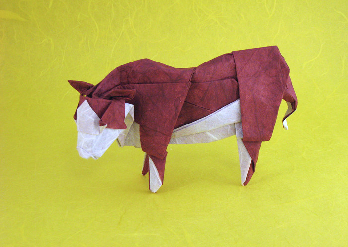 Origami Hereford steer by Roman Diaz folded by Gilad Aharoni