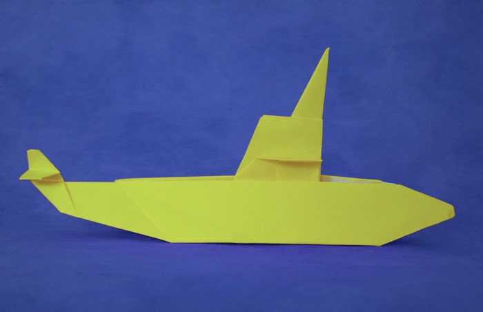 Origami Submarine by Toshikazu Kawasaki folded by Gilad Aharoni