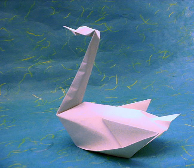 Origami Swan by John Montroll folded by Gilad Aharoni