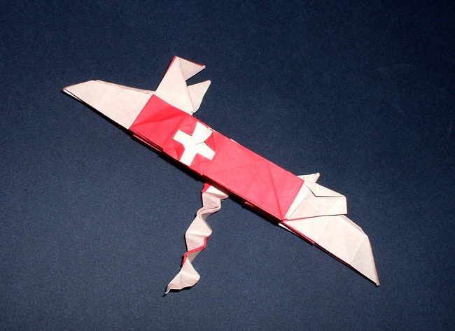 Origami Swiss army knife by Jun Maekawa folded by Gilad Aharoni