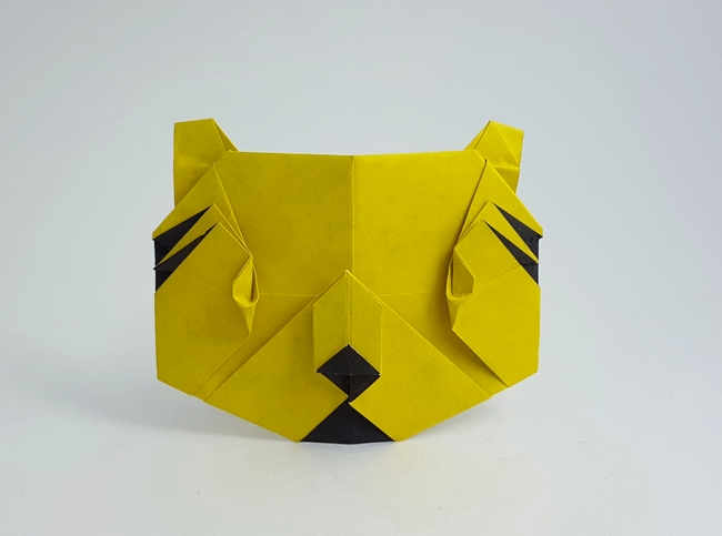 Origami Tiger face by Fumiaki Kawahata folded by Gilad Aharoni