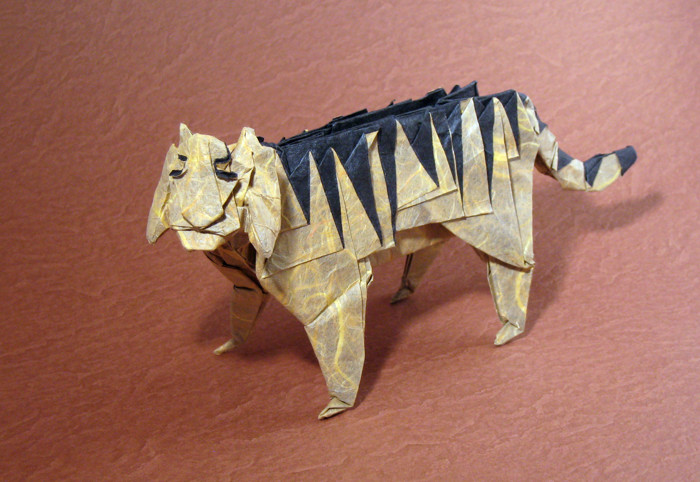 Origami Tiger by Hideo Komatsu folded by Gilad Aharoni