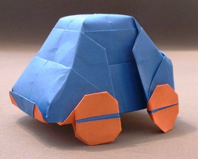 Origami VW bug by Charles Esseltine folded by Gilad Aharoni
