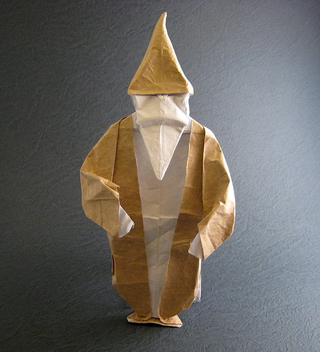 Origami Wizard by Fernando Gilgado Gomez folded by Gilad Aharoni