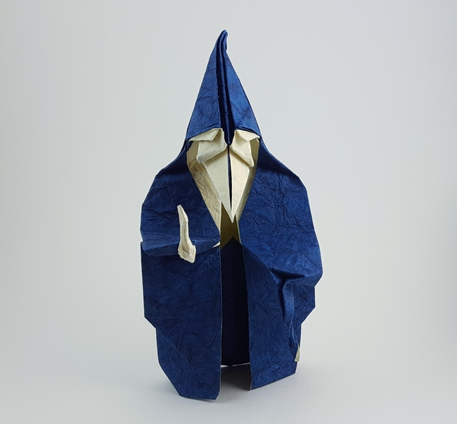 Origami Wizard by Yoo Tae Yong folded by Gilad Aharoni