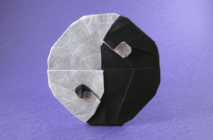 Origami Yin Yang by Steven Casey folded by Gilad Aharoni