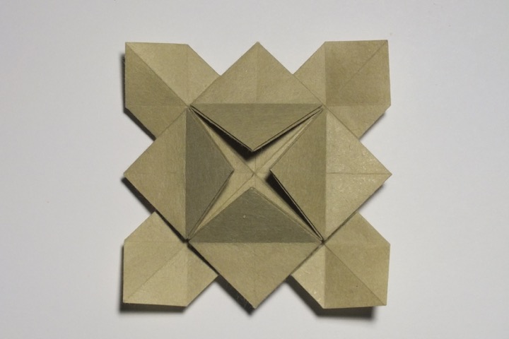 Origami Hydrangea base B by Fujimoto Shuzo on giladorigami.com