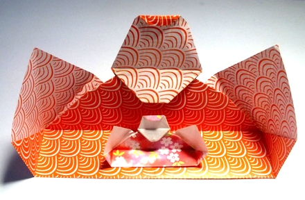 Origami Buddha display by Robert Harbin on giladorigami.com