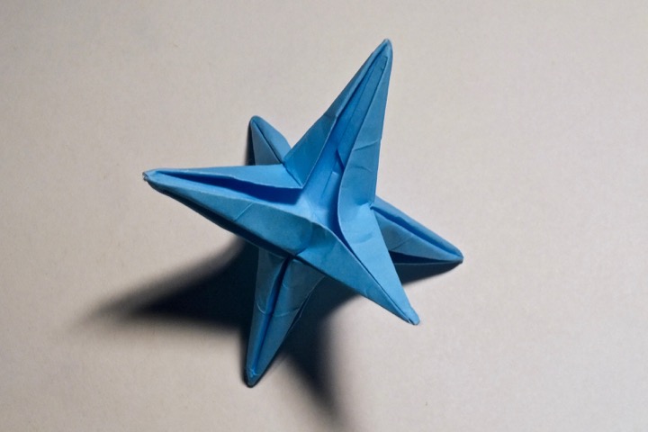 Origami Six-pointed star by John Montroll on giladorigami.com