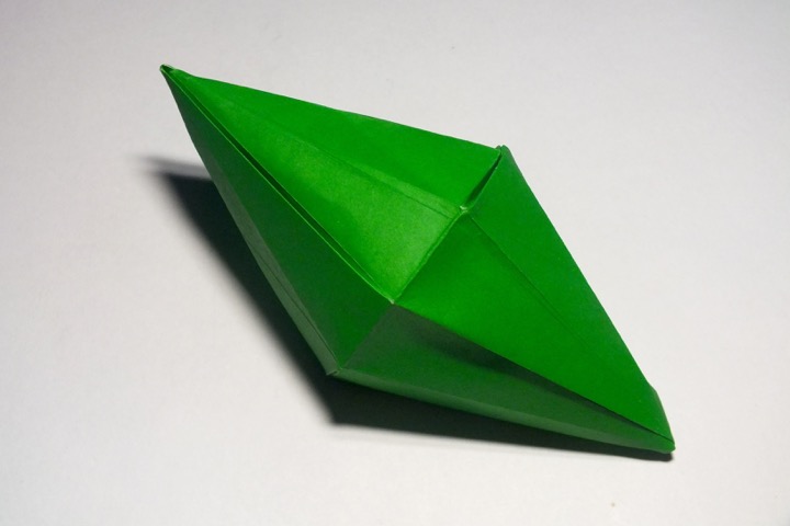 Origami Octagonal dipyramid by John Montroll on giladorigami.com
