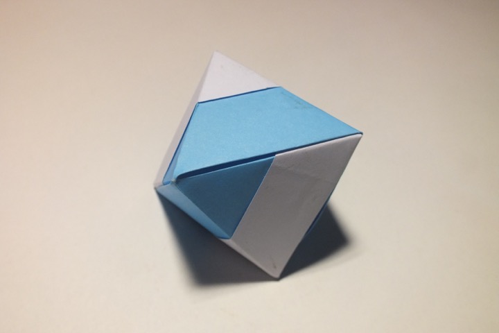 Origami Striped octahedron by John Montroll on giladorigami.com