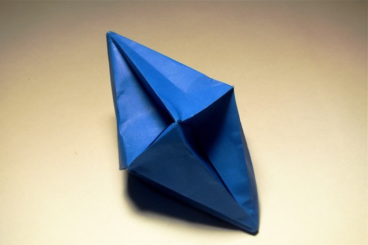 Origami Tall dimpled hexagonal dipyramid by John Montroll on giladorigami.com