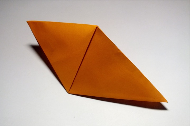 Origami Tall triangular dipyramid by John Montroll on giladorigami.com