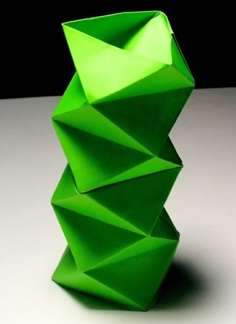 Origami Triangular troublewit by John Montroll on giladorigami.com