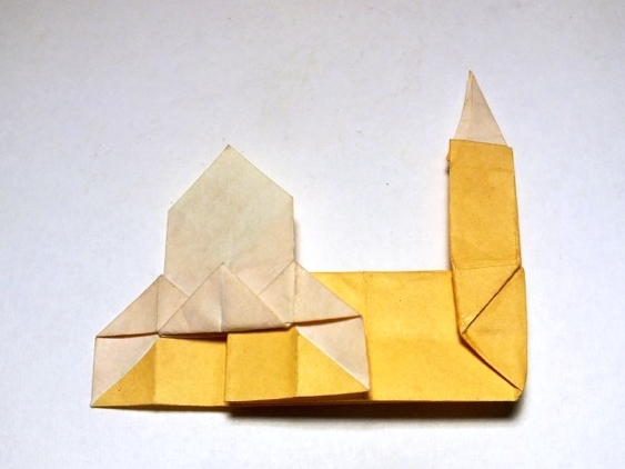 Origami Church by Iris Walker on giladorigami.com