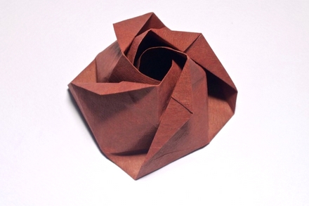 Origami Rose by Yamakita Katsuhiko on giladorigami.com